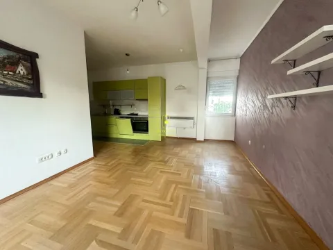 Prodaja, dvosoban stan, 72m², Vezirov Most, Podgorica - image 4