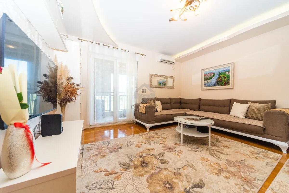 Sale, two bedroom apartment, 70m², Stari Aerodrom, Podgorica