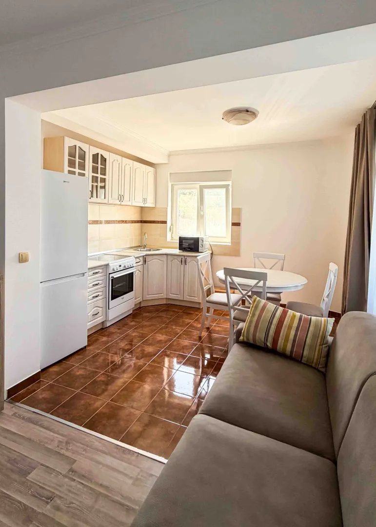 Prodaja, jednosoban stan, 44m², Donja Lastva, Tivat