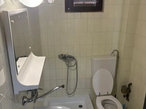 Sale, one bedroom apartment, 50m², Petrovac, Budva - image 10