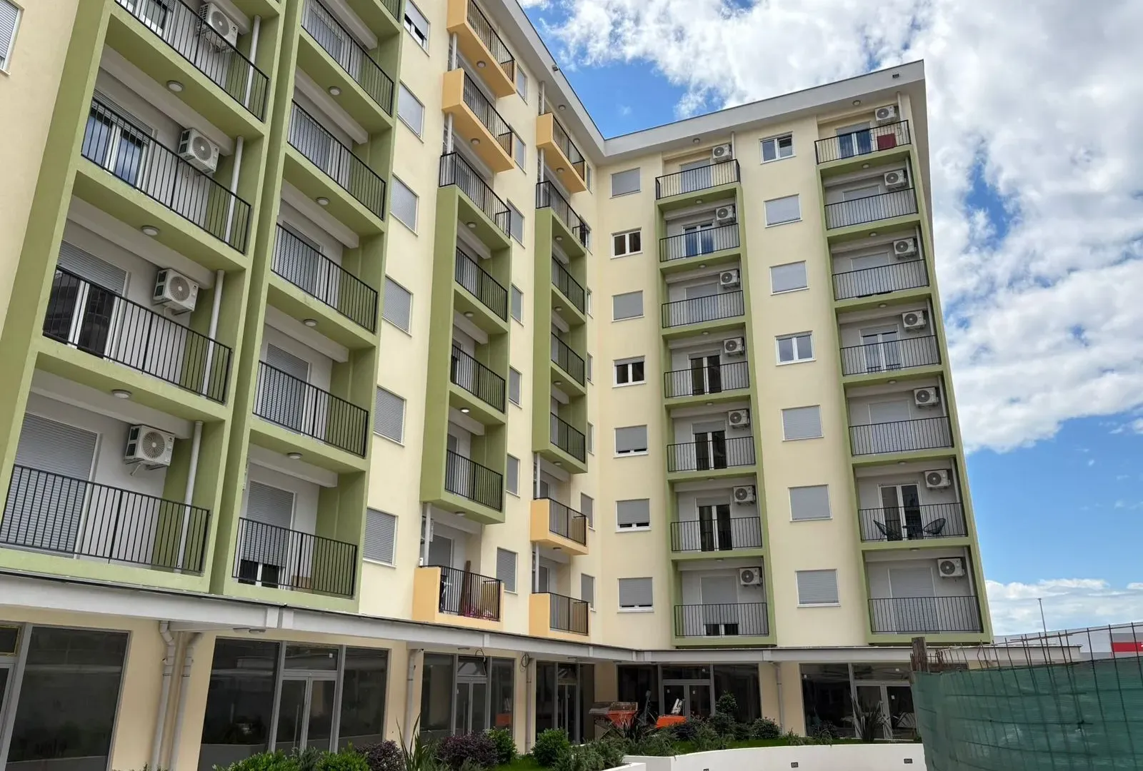 Prodaja, jednosoban stan, 40m², Pobrežje, Podgorica