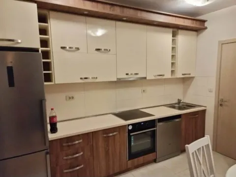 Izdavanje, dvosoban stan, 72m², City Kvart, Podgorica - image 4