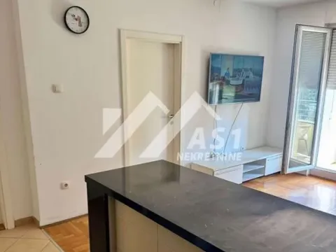 Izdavanje, jednosoban stan, 41m², Grbavica, Novi Sad Sve Podlokacije - image 4