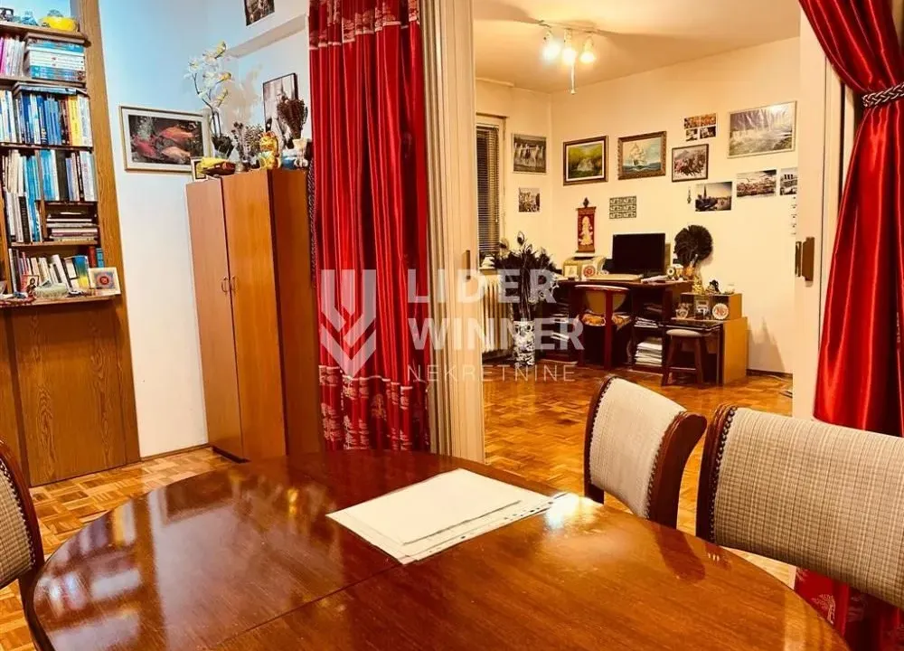 Prodaja, trosoban stan, 101m², Žarkovo, Beograd