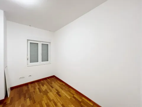 Rent, two bedroom apartment, 68m², City Kvart, Podgorica - image 8