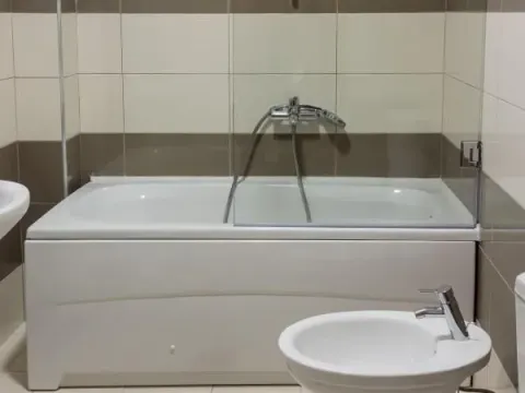 Izdavanje, stan, 70m², Centar, Tivat - image 8