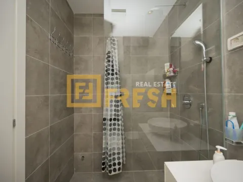 Izdavanje, trosoban stan, 102m², Centar, Podgorica - image 26