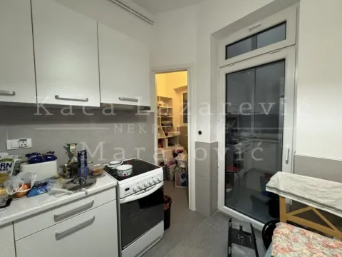 Prodaja, dvosoban stan, 55m², Kalenić Pijaca, Vračar Sve Podlokacije - image 9
