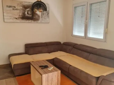 Izdavanje, jednosoban stan, 54m², Preko Morače, Podgorica - image 4