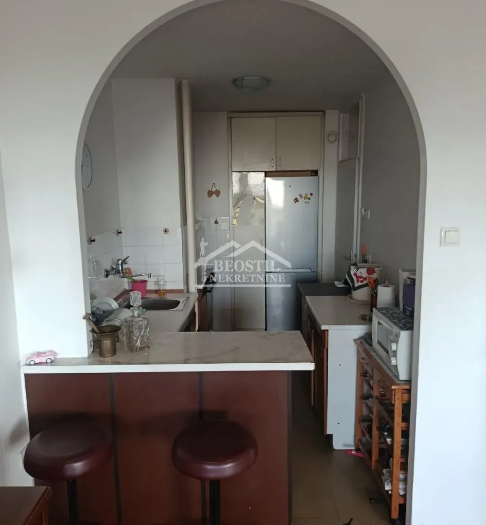 Sale, three bedroom apartment, 74m², Banjica, Voždovac Sve Podlokacije
