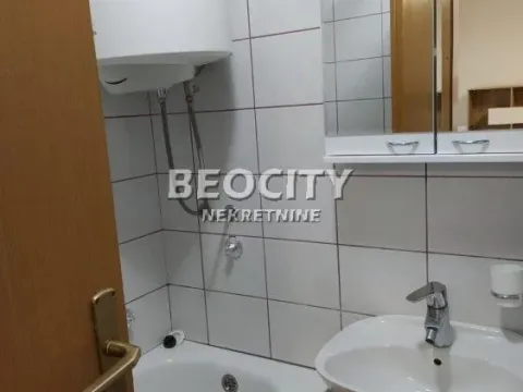 Izdavanje, dvosoban stan, 46m², Centar, Novi Sad - image 7