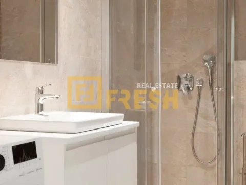 Prodaja, jednosoban stan, 73m², Kotor, Crna Gora - image 21