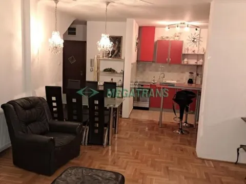 Izdavanje, četvorosoban stan, 100m², Novi Sad Sve Podlokacije, Novi Sad - image 2
