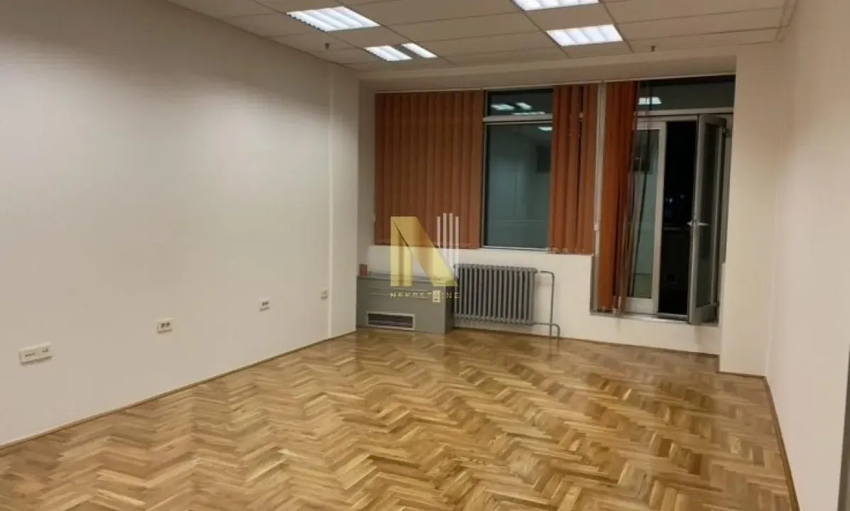 Rent, office space, 126m², Sajmište, Novi Sad