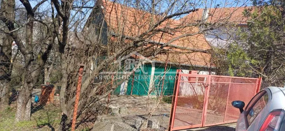 Sale, house, 65m², Resnik, Beograd