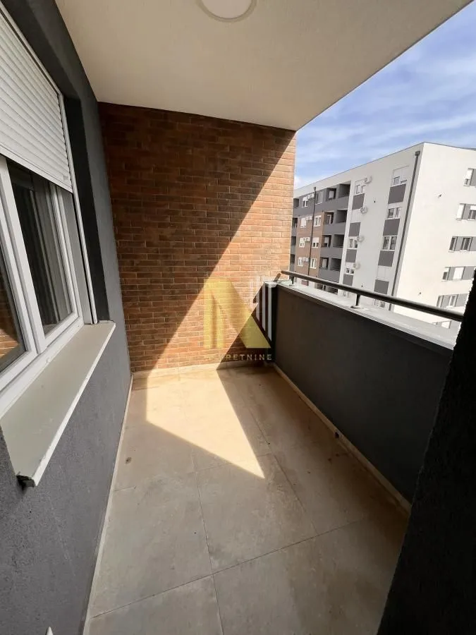 Prodaja, jednosoban stan, 43m², Avijatičarsko naselje, Novi Sad Sve Podlokacije
