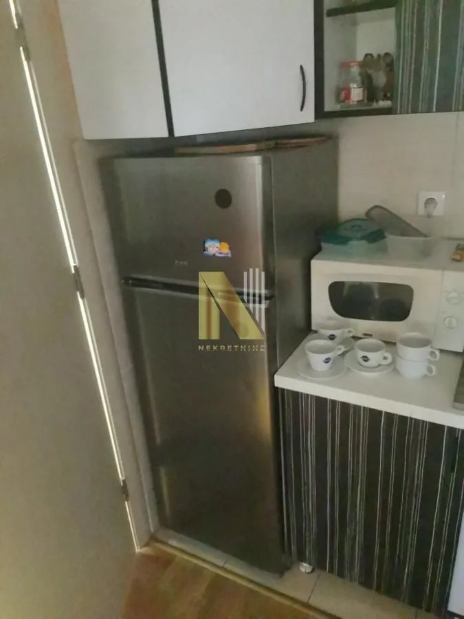 Izdavanje, jednosoban stan, 41m², Grbavica, Novi Sad Sve Podlokacije
