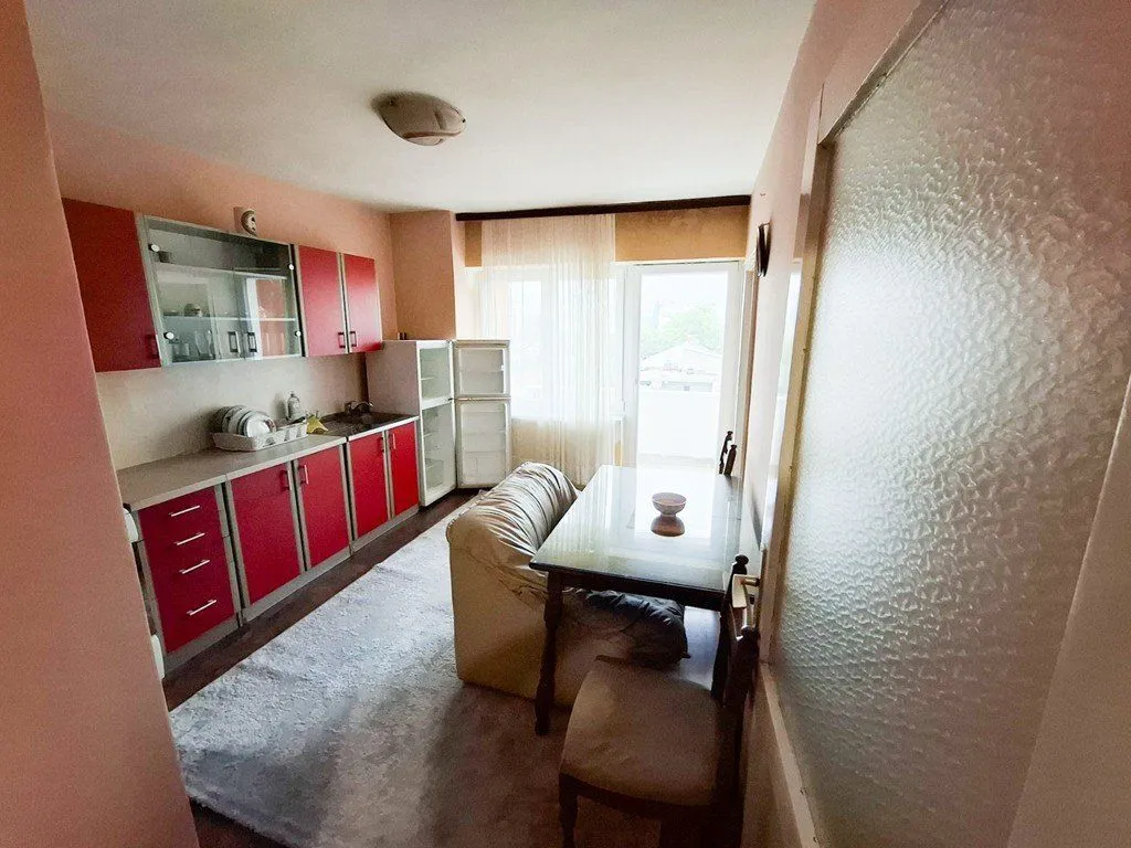 Izdavanje, jednosoban stan, 50m², Centar, Podgorica
