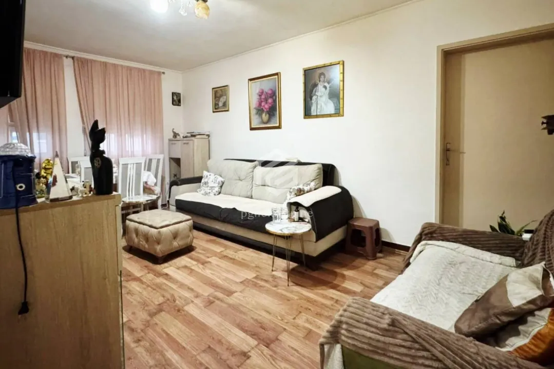 Sale, two bedroom apartment, 77m², Centar, Podgorica
