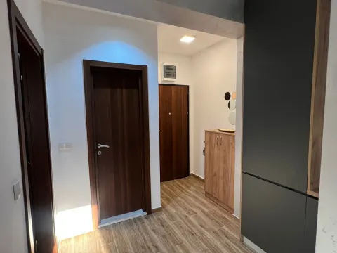 Rent, one bedroom apartment, 28m², Budva, Crna Gora - image 16