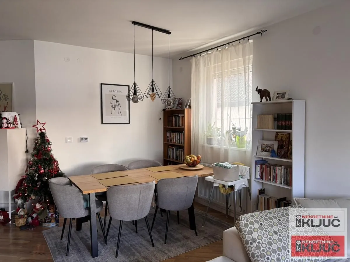 Prodaja, četvorosoban stan, 82m², Telep, Novi Sad Sve Podlokacije