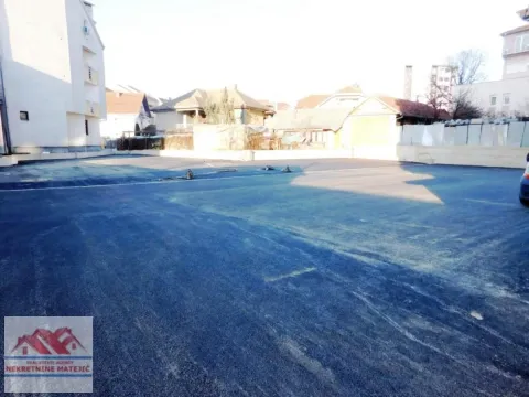 Izdavanje, dvosoban stan, 65m², Centar, Kragujevac - image 21