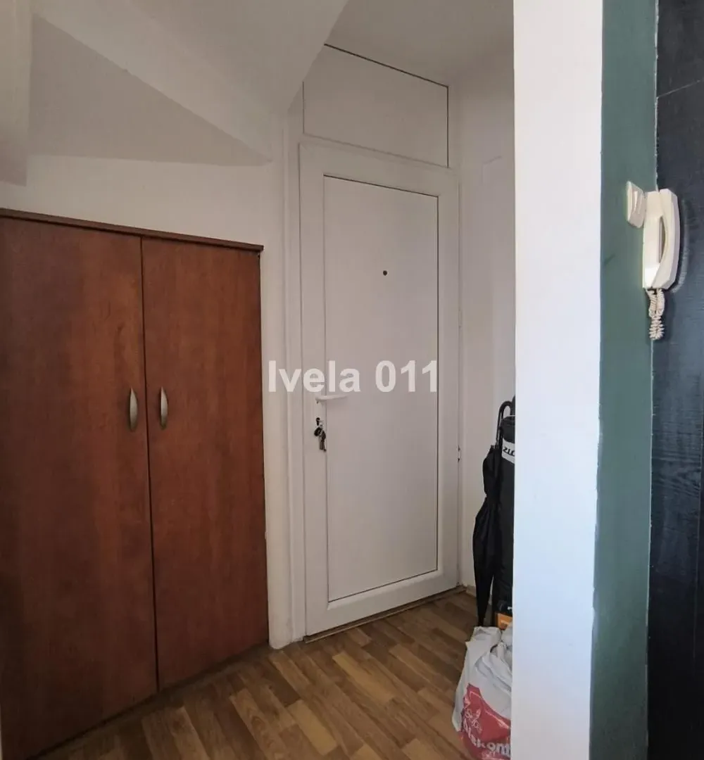 Prodaja, jednosoban stan, 38m², Voždovac Sve Podlokacije, Beograd