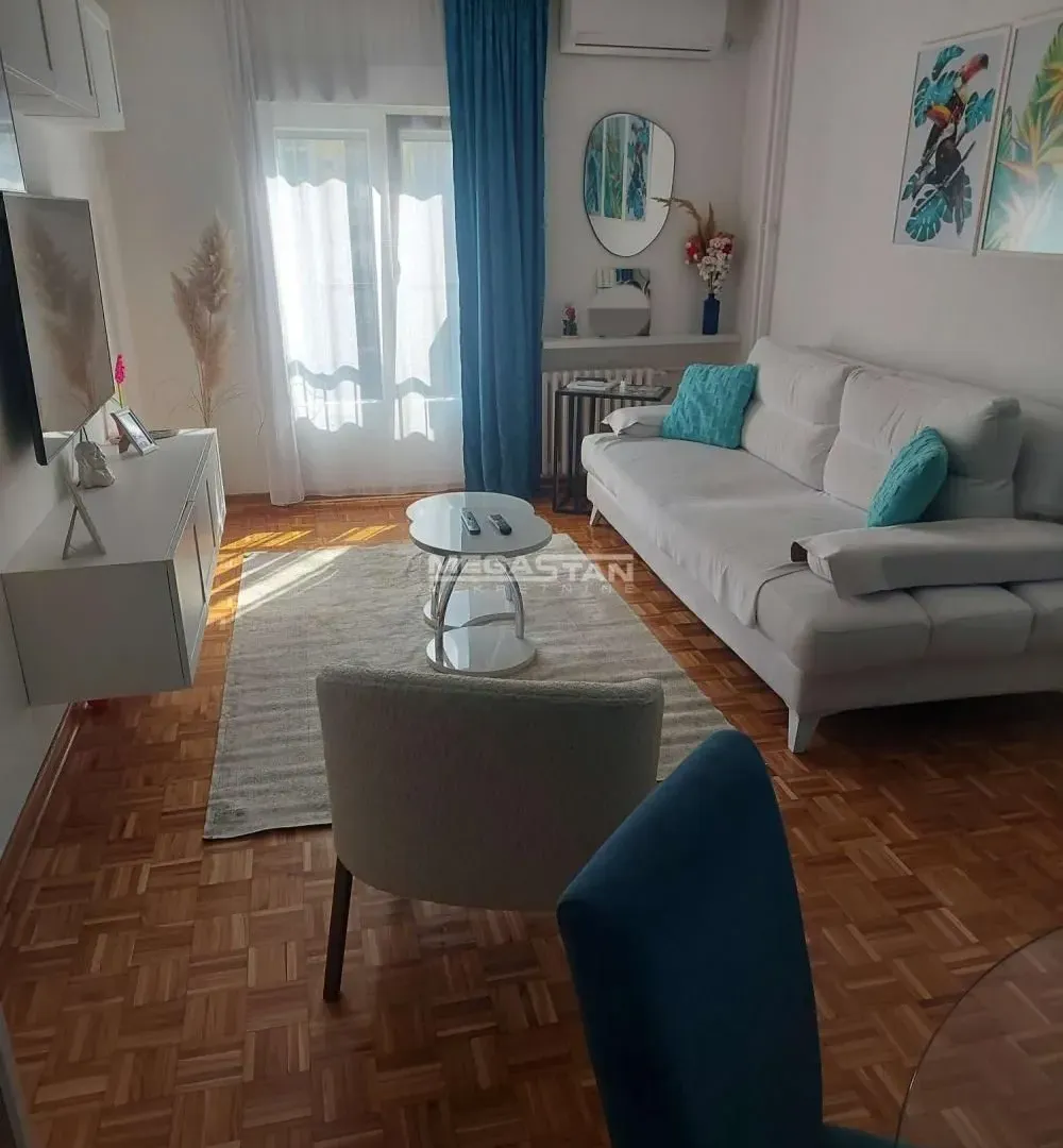 Rent, two bedroom apartment, 51m², Novi Beograd Blok 62, Novi Beograd Sve Podlokacije