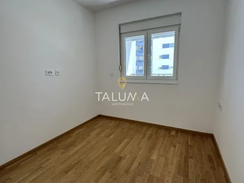 Rent, one bedroom apartment, 46m², Stari Aerodrom, Podgorica - image 5