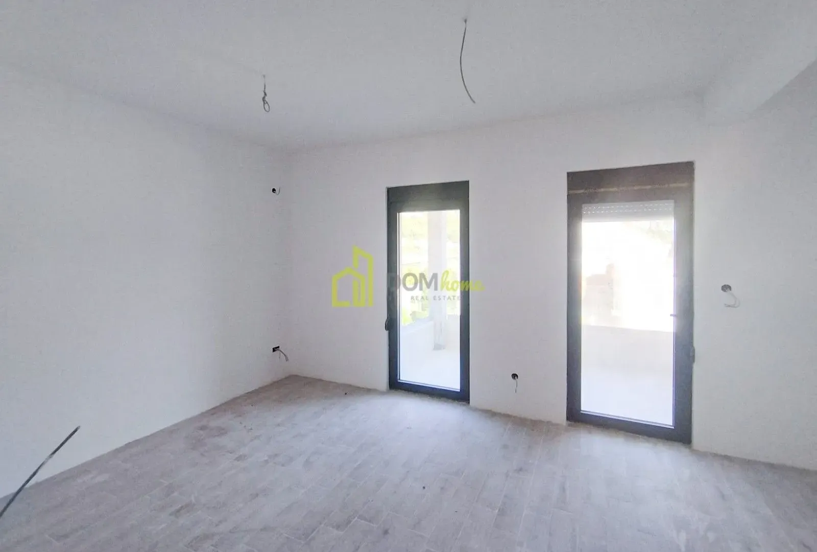 Prodaja, jednosoban stan, 38m², Kostanjica, Kotor