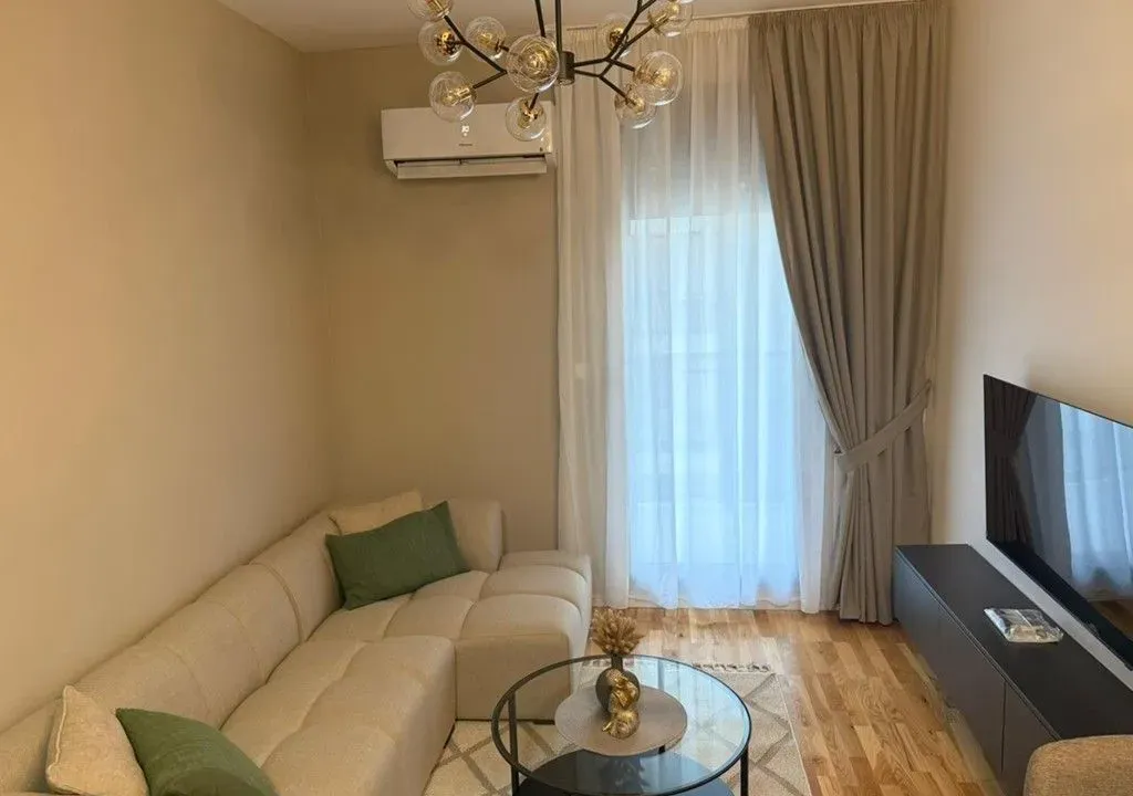 Prodaja, jednosoban stan, 37m², Tološi, Podgorica