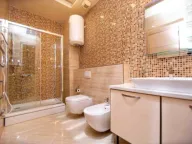 Izdavanje, dvosoban stan, 109m², Budva, Crna Gora - image 9