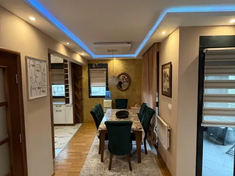 Izdavanje, dvosoban stan, 70m², Tološi, Podgorica - image 3