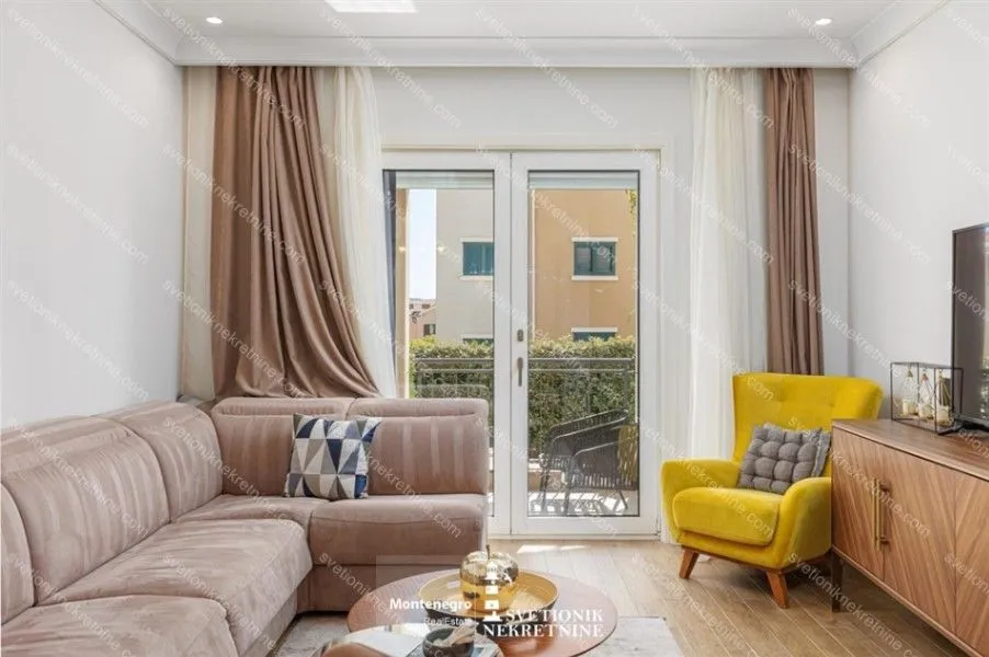Prodaja, jednosoban stan, 54m², Luštica Bay, Tivat