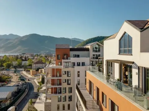 Sale, two bedroom apartment, 179m², Porto Montenegro, Tivat - image 19
