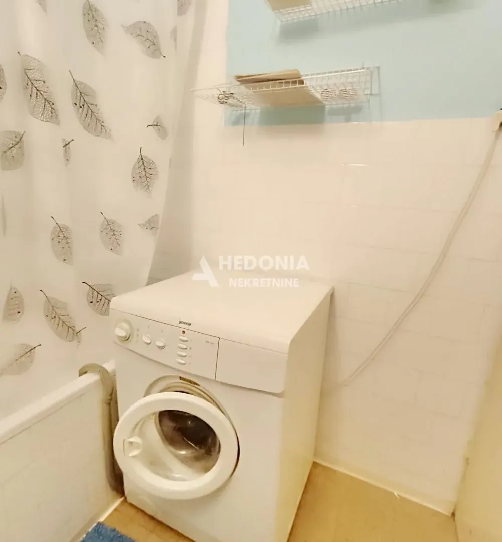 Izdavanje, dvosoban stan, 60m², Novi Beograd Blok 70, Novi Beograd Sve Podlokacije