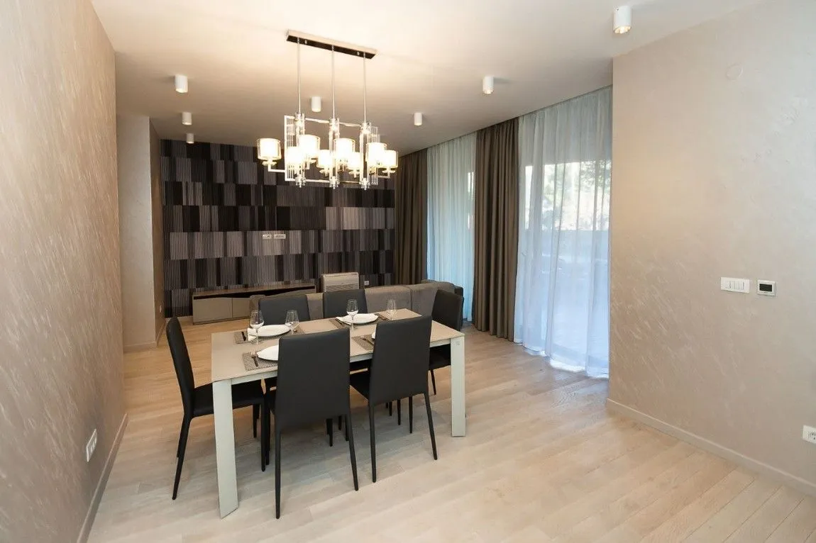Sale, two bedroom apartment, 89m², Centar, Budva