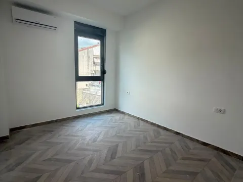 Prodaja, jednosoban stan, 53m², Centar, Budva - image 16