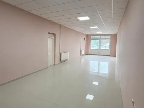 Rent, office space, 93m², Klisa, Novi Sad Sve Podlokacije