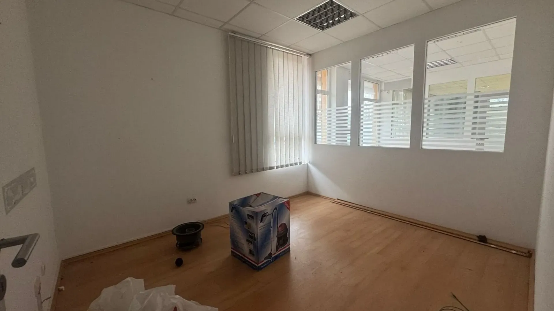 Sale, office space, 74m², Seljanovo, Tivat