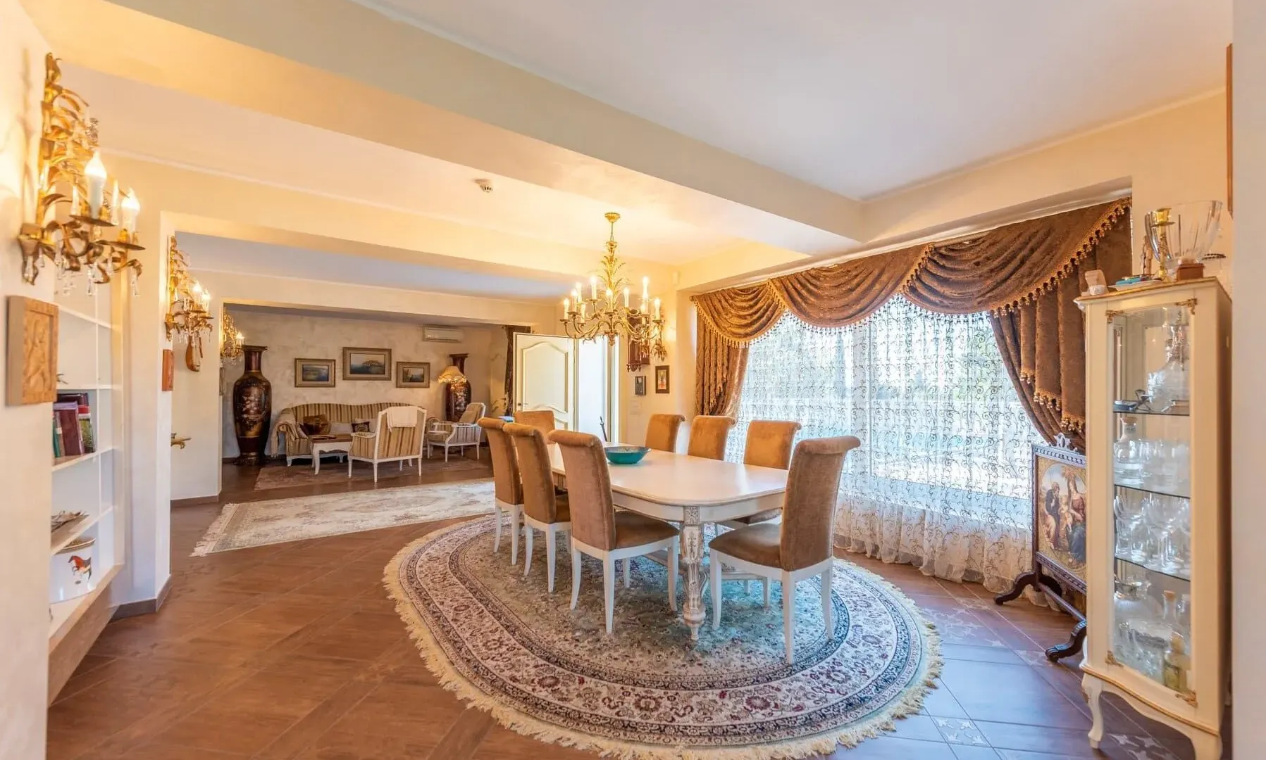 Sale, house, 485m², Sveti Stefan, Budva