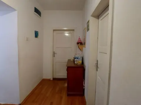 Prodaja, kuća, 67m², Centar, Nikšić - image 15