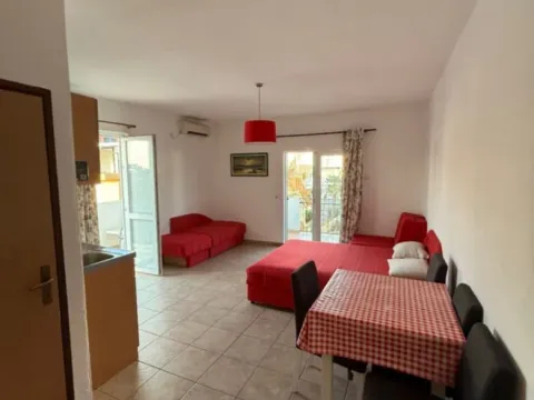 Izdavanje, garsonjera, 35m², Ilino, Bar - image 4