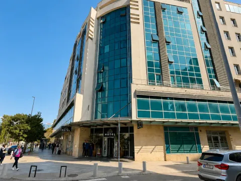 Prodaja, jednosoban stan, 50m², Centar, Podgorica - image 11