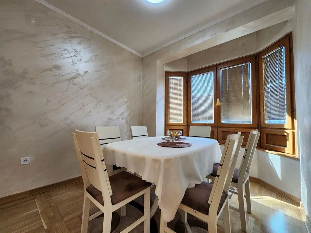 Rent, two bedroom apartment, 90m², Preko Morače, Podgorica