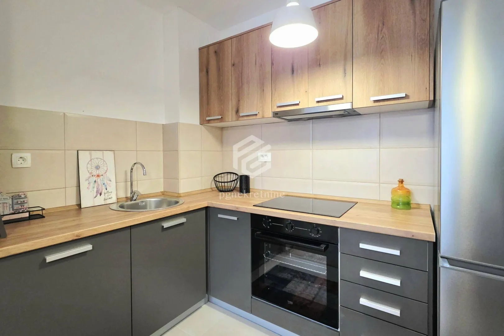Rent, one bedroom apartment, 42m², Stari Aerodrom, Podgorica