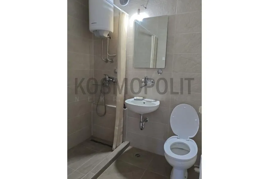 Izdavanje, dvosoban stan, 67m², Zvezdara Sve Podlokacije, Beograd