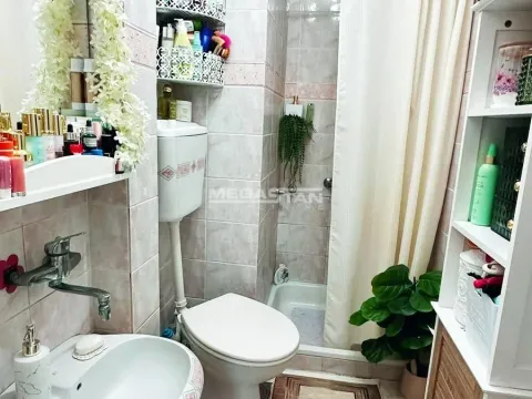 Prodaja, dvosoban stan, 52m², Karaburma, Palilula Sve Podlokacije - image 11