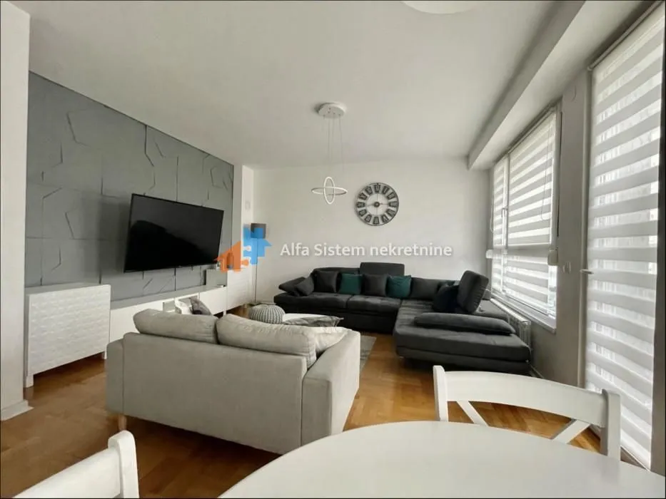 Rent, two bedroom apartment, 58m², Novi Beograd Blok 63, Novi Beograd Sve Podlokacije