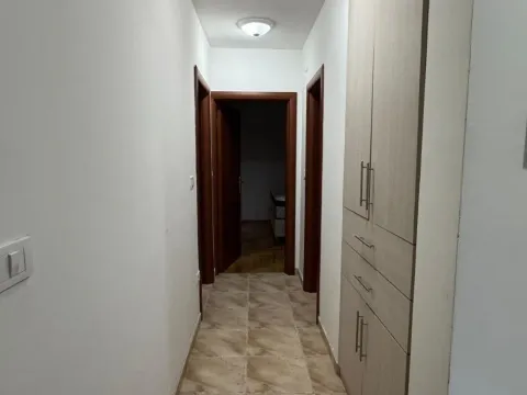 Rent, three bedroom apartment, 92m², Podgorica, Crna Gora - image 8